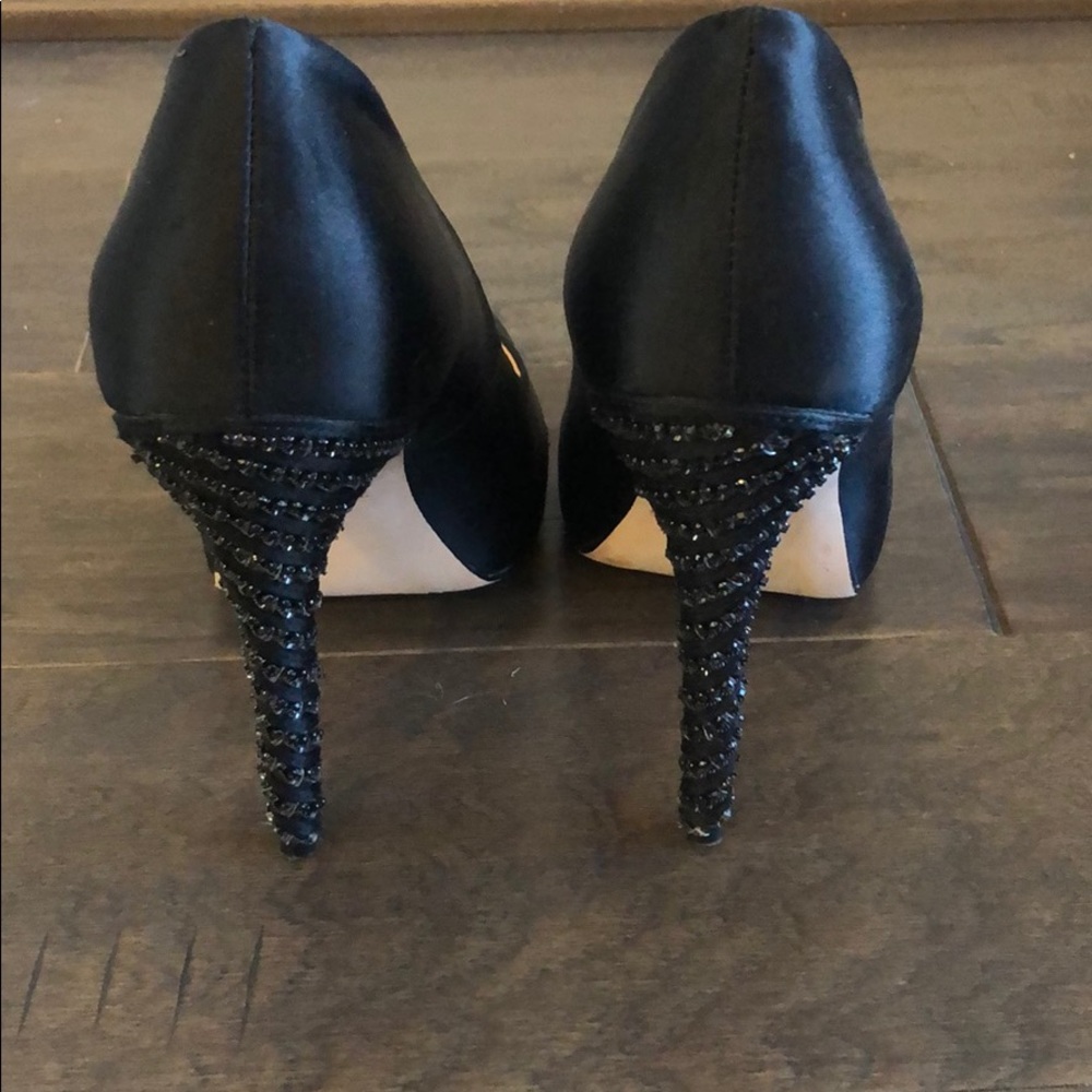 Gorgeous Badgley Mischka Heels